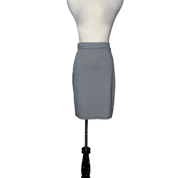 Ambiance Apparel black white houndstooth pull on mini skirt size M - Picture 7 of 13